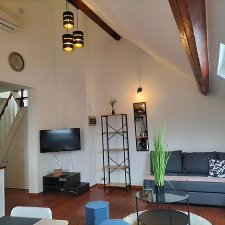 New Cozy Apartments In Porte De Hal Brussels Exterior photo