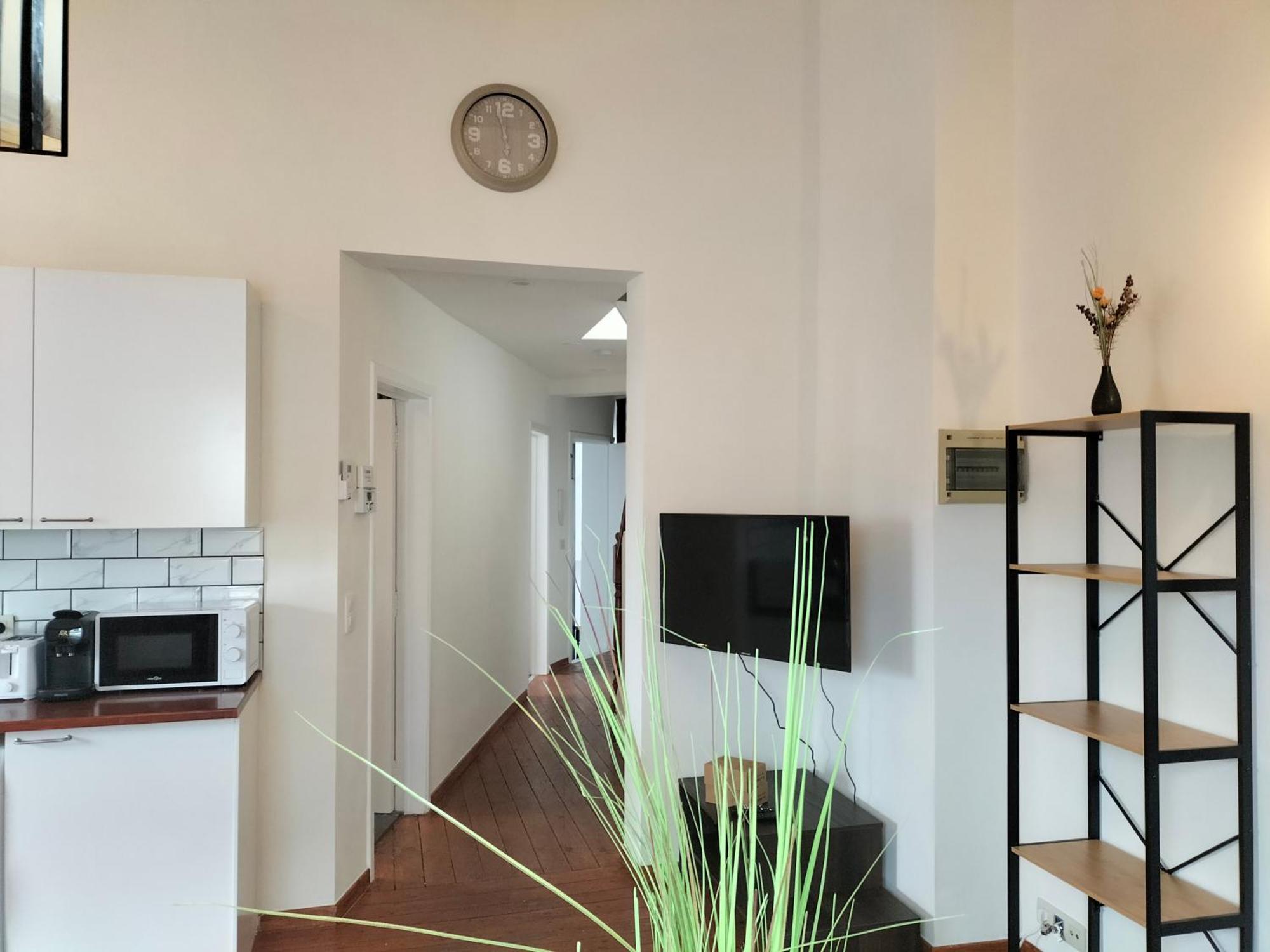 New Cozy Apartments In Porte De Hal Brussels Exterior photo